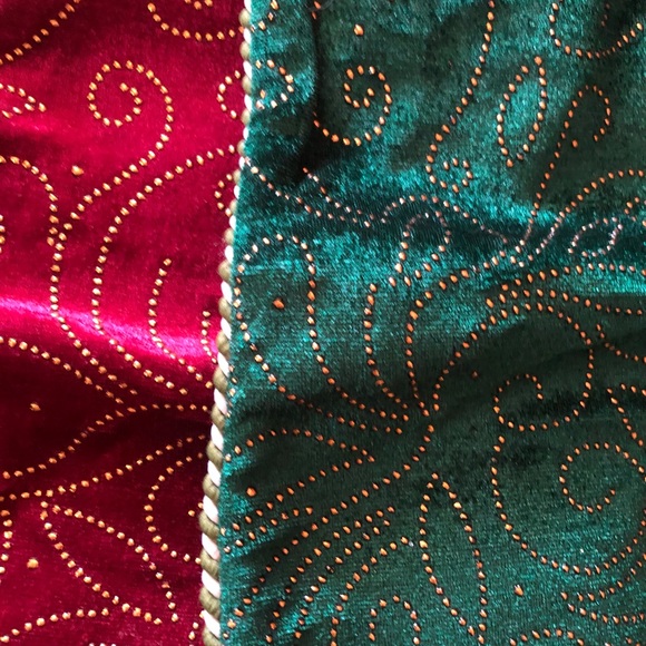 Christmas Stockings NWOT Regular Size - Picture 2 of 3